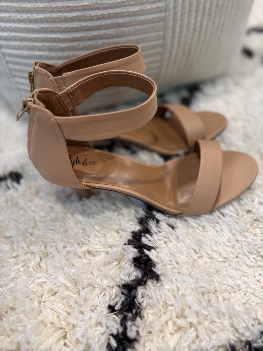 Style & Co Nude Ankle Strap Heels Women’s Size 8.5 Open Toe Dress Sandals - Picture 6 of 16